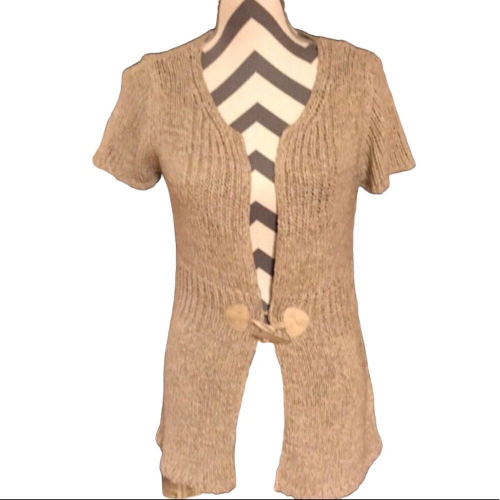 Venue BEIGE Sweater SMALL NWT